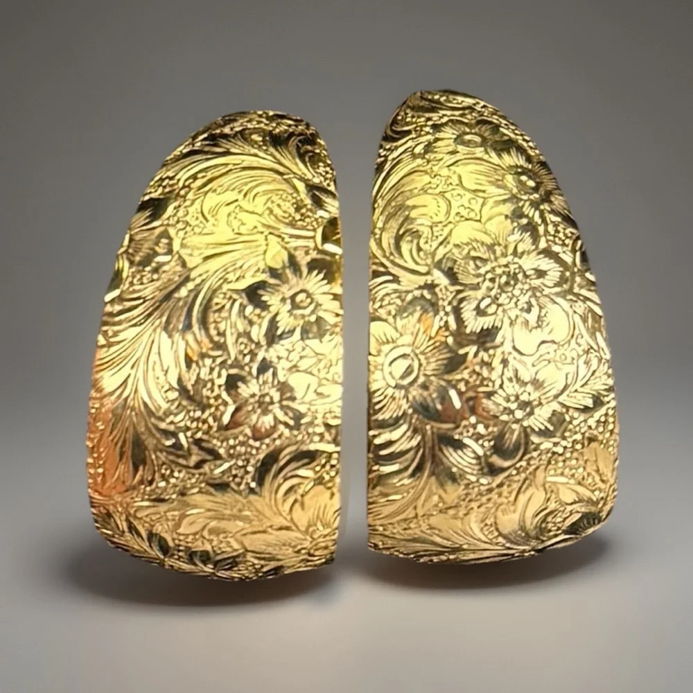 Beautiful, lightweight etched, goldtone, wide costume earrings